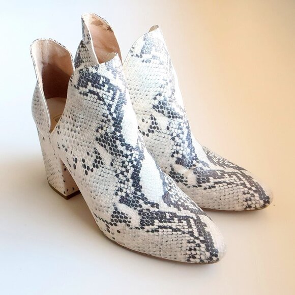 Steve Madden Cream & Grey Snakeskin Almond Toe Block Heel Ankle Boots, Booties - Picture 3 of 15